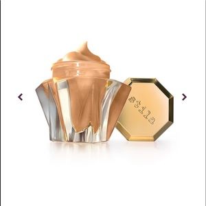 Lingerie Soufflé Skin Perfecting Color